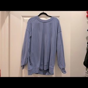 LULULEMON OVERSIZED CREWNECK